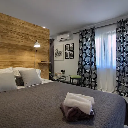 Charming Zoya With Pool In Pula Вилла Лижнян